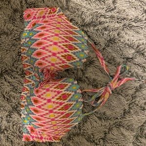 Victoria’s Secret Gateway Halter swim top 34DDD